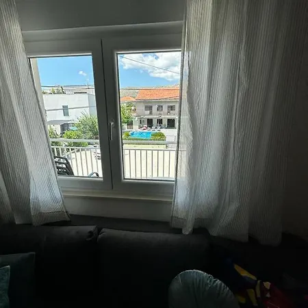 Zora Apartment *