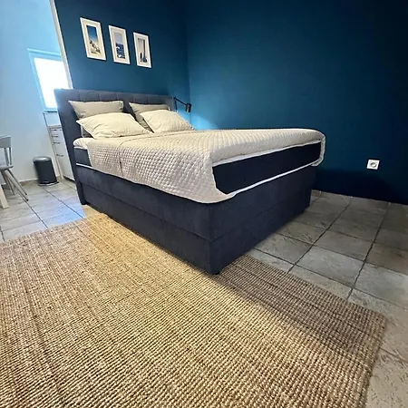 Apartment Zora *