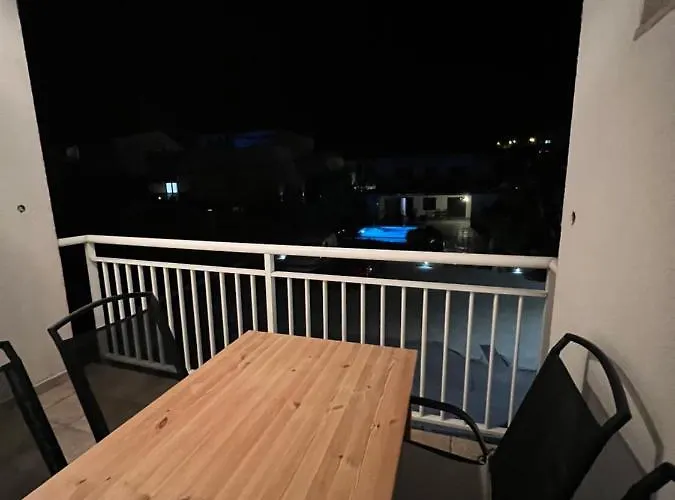 Zora Apartman