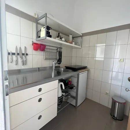 Zora Apartman
