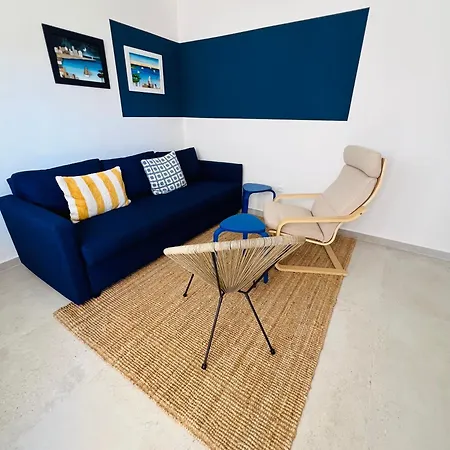 Zora Trogir